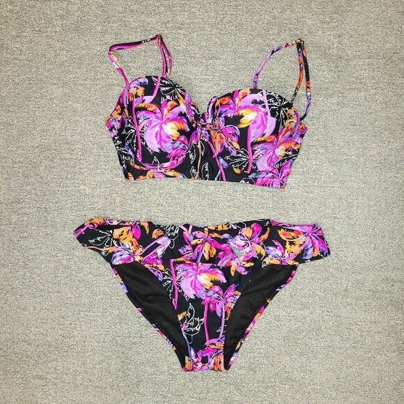 Blu C Tropical Two-Piece Bikini Swimsuit NEW - Picture 1 of 7